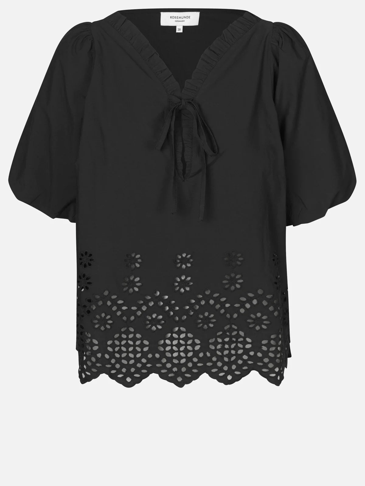 Broderie anglaise blouse