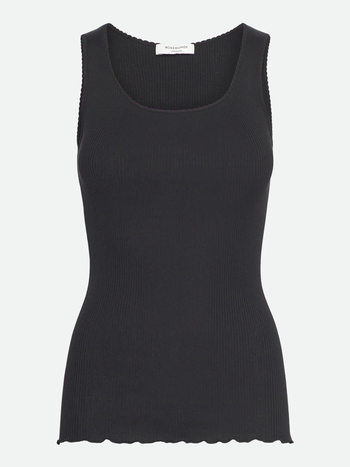 Beatha essential sleeveless top in black