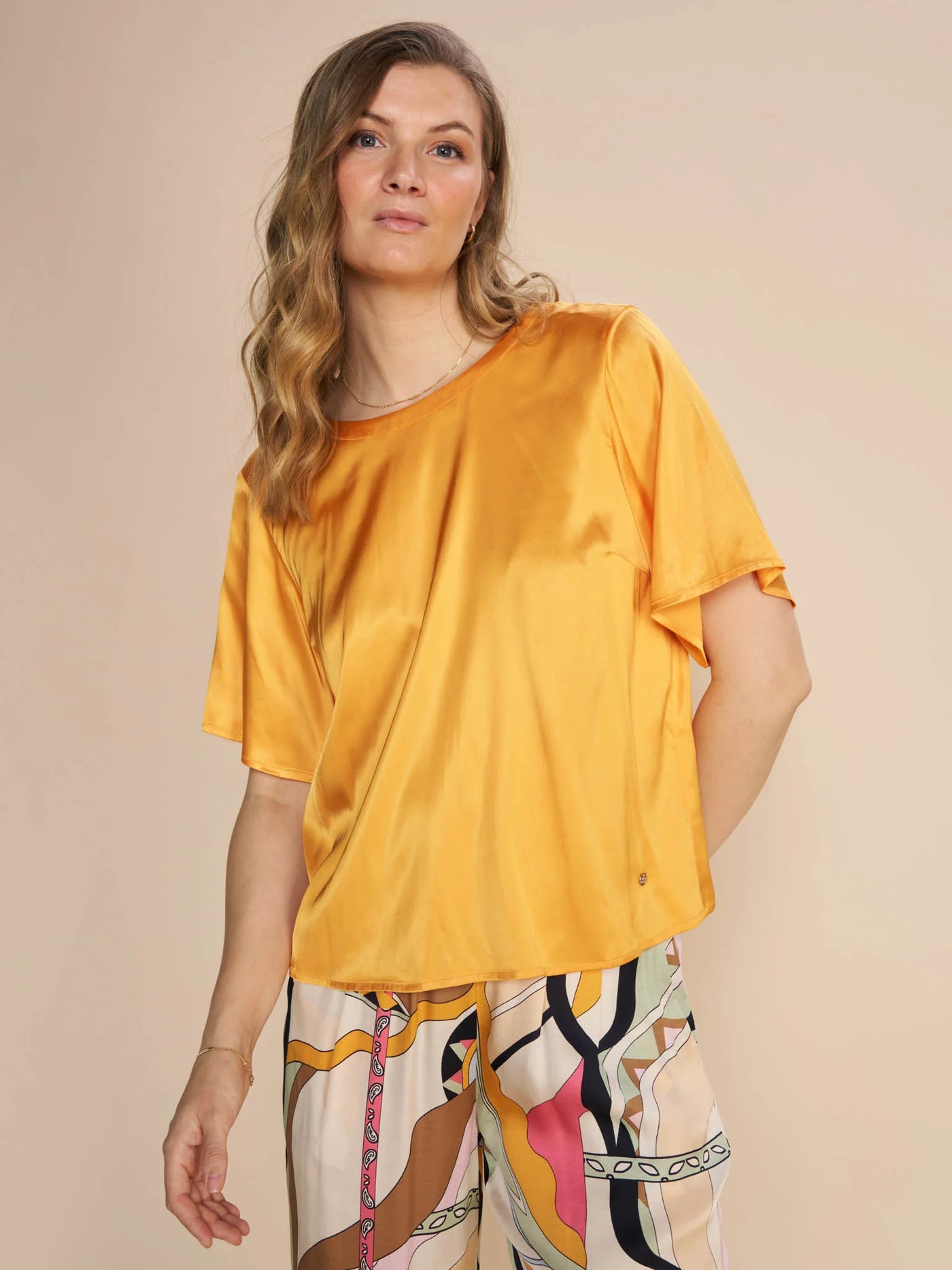 Evie short sleeve satin blouse