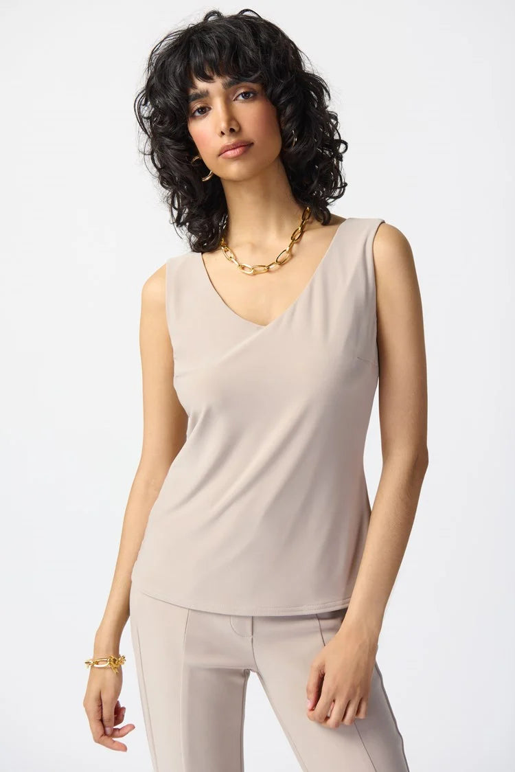 Classic v neck cami