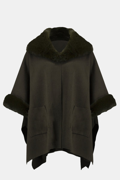 Brushed jacquard and faux fur cape in Iguana