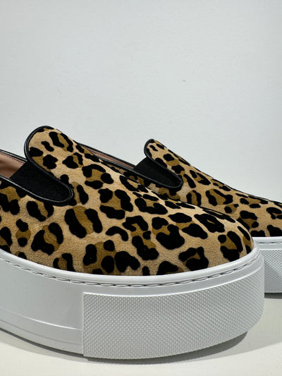 Leopard print Slip on trainers