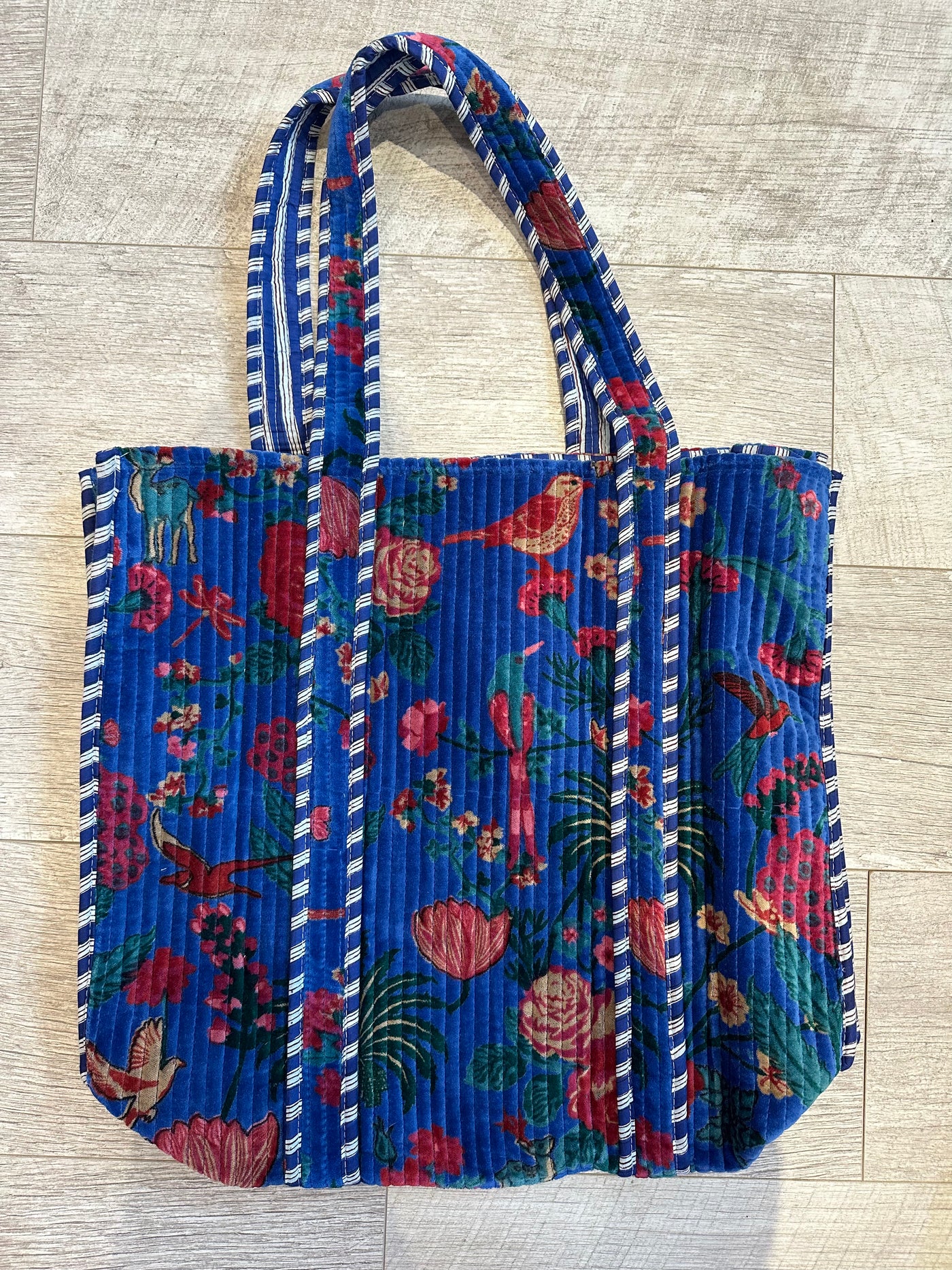 Velvet shopper in bright blue