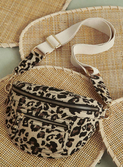 Leopard canvas banana bag