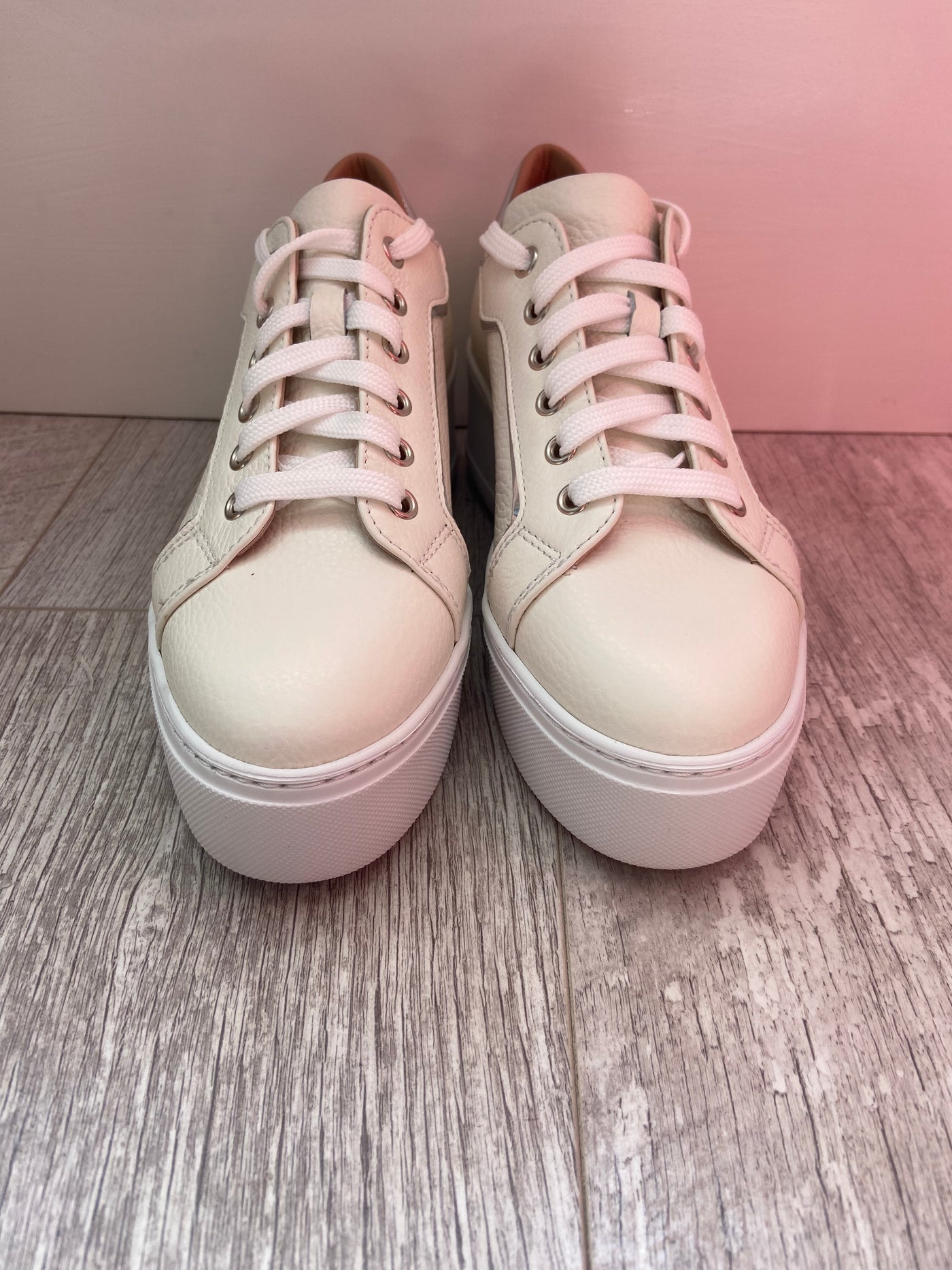 Lace up platform trainers